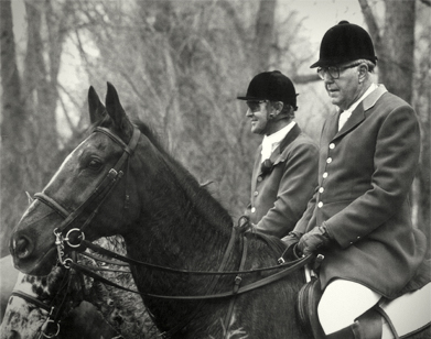 Mr. Mactier founded  the North Hills  Hunt in Omaha in 1965. Picture here with Huntsman Darrel Hammer  in Tekamah country.